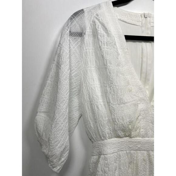 Petal And Pup Dress White Ittai Bridal Quinnie Medium Short - Picture 4 of 9